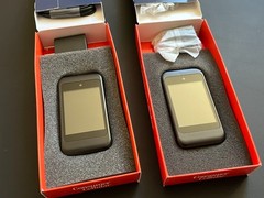 Lot of 2 – Consumer Cellular Iris Easy Flip 8GB Black SL006-CC Flip Phone TESTED