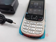 Nokia 6303i Classic MP3 FM Unlocked 2G GSM 900/1800/1900 microSDHC CellPhone