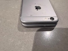 As-is Defective Lot of 2 Apple iPhone 6 A1549 A1586 – 16GB – Space Gray