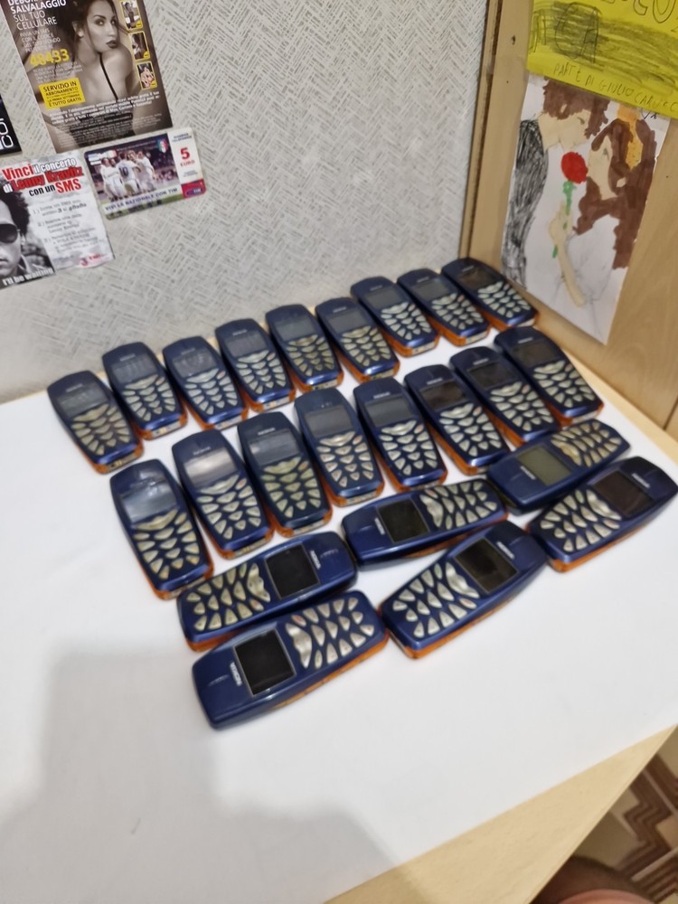 Lot 23pcs Nokia 3510i Check Description