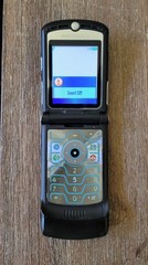 Motorola RAZR V3 Black Flip Phone Bundle Tested Works