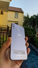 ASUS Zenfone 5z 128GB ZS620KL DTS:X OIS wide PWM-free flicker free FM radio NEW