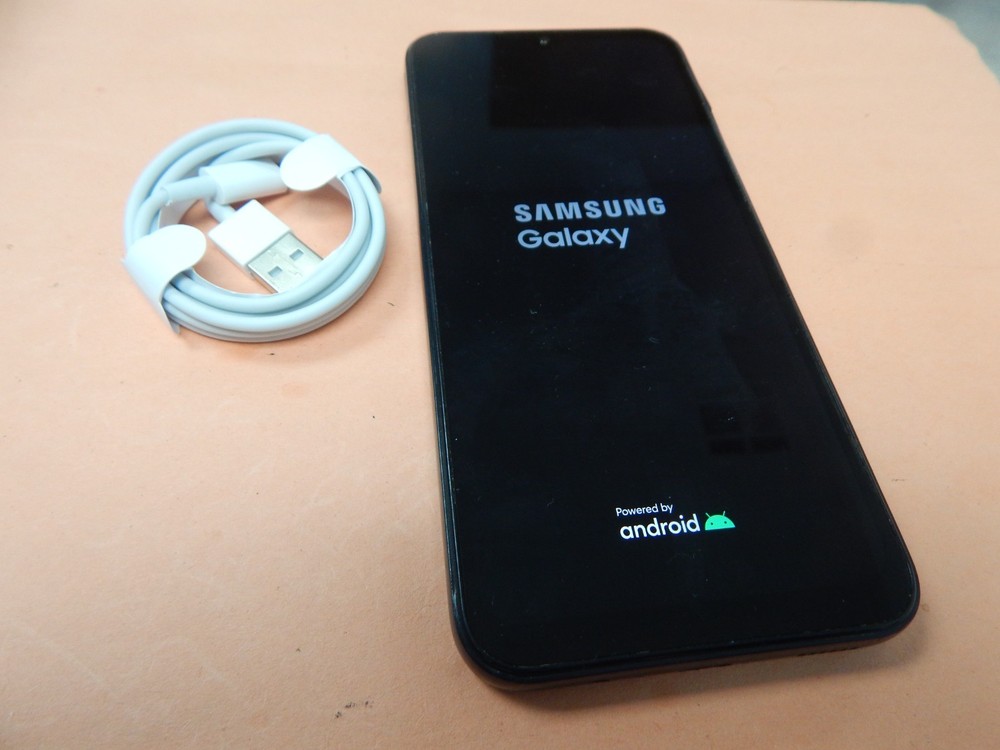 SAMSUNG GALAXY A14 5g SM-A146U – 64GB -Black (Xfinity) FREE BUNDLE & SHIPPING