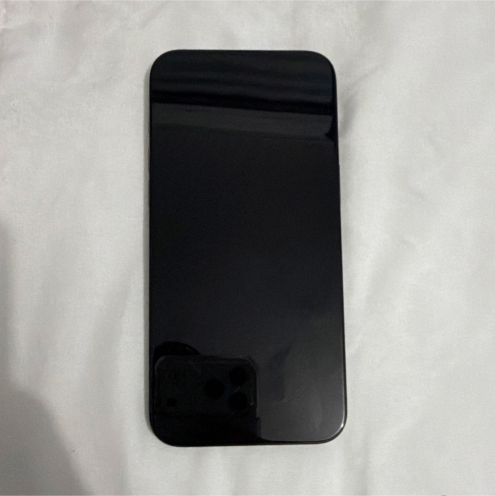 Apple Black Smartphone iOS Bar Style Wi-Fi Bluetooth Connectivity Mobile Device