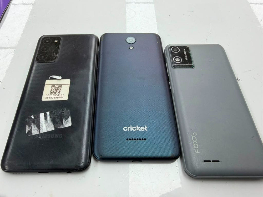 Lot Of 3 PHONES FOXX A551, ICON 2, GALAXY A03S