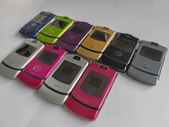 Motorola RAZR V3 Retro Flip Phone Unlocked All Colors