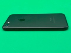 Apple iPhone 7 A10 Fusion 32GB Storage SIM locked Black.