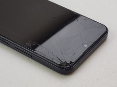 Celero5G SC (SN339D) 64GB – Black (Boost Mobile) Smartphone – CRACKED – H5400