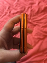Motorola Razor 2024 Unlocked 256GB Model XT2453-3 Orange Color