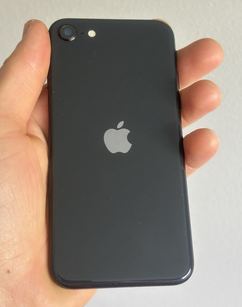 Apple iPhone SE 64GB Black iOS 4.7in 12MP Single SIM For Parts