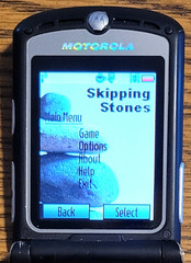 Motorola RAZR V3 – Black ( Unlocked ) Very Rare International GSM Flip Phone