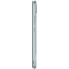 Cricket Wireless Debut Smart 32GB 3GB RAM 5.5″ HD+ Display Android Phone Green