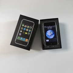 Apple iPhone 1st 8GB Black w/Original Box Accessories iOS 1.1.4 A1203 Tested