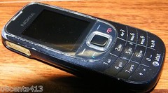 Nokia 2320 – Black (AT&T) 32MB GSM 1.8″ Screen Cellular Phone ONLY **READ**