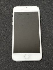 Apple iPhone 8 MQ732LL/A Network and iCloud Unlocked 64GB Grade C