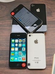 Apple iPhone 4 8GB/16GB/32GB Black/White UNLOCKED rare ios 4 ios 5 ios 7