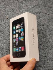 Apple iPhone 5s 16/32/64GB Gray/Silver/Gold Factory UNLOCKED any carrier 90%N ew