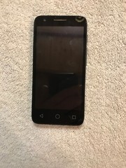 Cell Phone Used Don’t Know The Model ? Belonged To My Mother In Law ,works !!