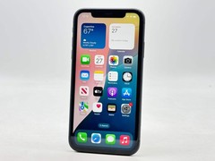 Unlocked Apple iPhone 11 A2111 64GB Black
