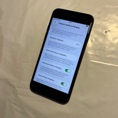 Apple iPhone SE (3rd Gen) 64GB (Unlocked) – Works Great – Bat Health 95% (#T308)