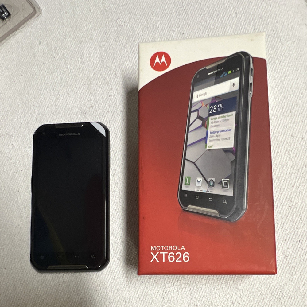 Motorola XT626 Black Android CDMA Smartphone 5-7.9MP w/ Box, new old stock