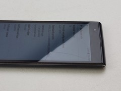 LG K8 V (LG-VS500) 16GB – Black (Verizon) Prepaid Smartphone – CRACKED – H5842