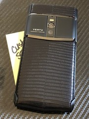 Brand NEW Genuine Vertu Signature Touch 5.2″ Pure Jet Lizard Extremely RARE