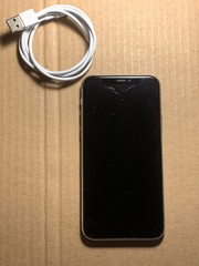 Apple iPhone 11 Pro – 256GB – Silver Unlocked A2160 (CDMA + GSM) Read