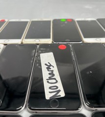 Lot of 20 Apple iPhone 6 3x A1586, 17x A1549