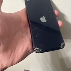 iPhone SE Unlocked. Works Great. Back Of Phone Chipped *Read*
