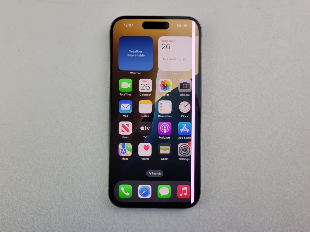 Apple iPhone 15 Pro (A2848) 128GB – White (Unlocked) – *DAMAGED* – H5795