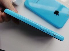 Original Apple iPhone 5c (Unlocked) NEW BATTERY – 8 GB / 16 GB / 32GB – Blue US