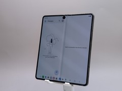 Samsung Galaxy Z Fold5 SM-F946U 256GB Phantom Black Spectrum Only W087275