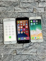 Apple iPhone Lot Of 3 Various Devices For Parts Tested Fast Shipping