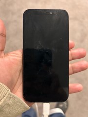 Apple iPhone 12 Black 12 MP Camera 6.1″ iOS Smartphone Lightning