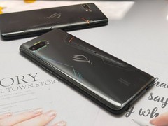 Gaming phone Asus ROG Phone II ZS660KL Black Factory UNlocked for any carrier