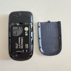 LG VX8360 Verizon Flip Phone Vintage Cell Phone Parts Repair w Battery