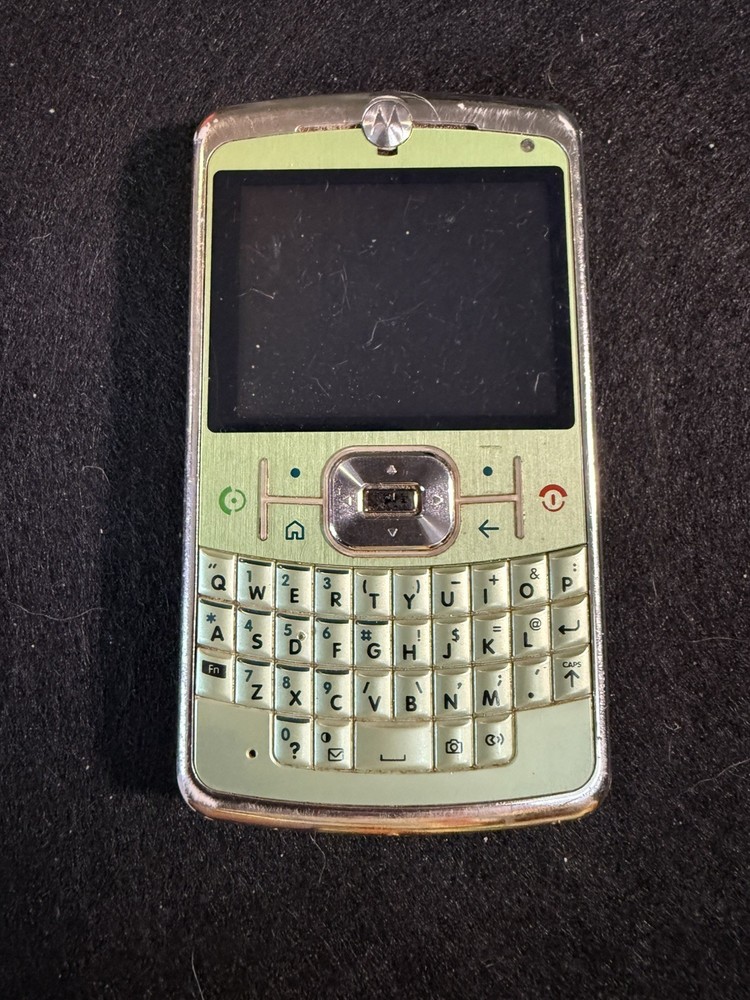 Motorola MOTO Q9c – Green & Silver ( Alltel ) Very Rare Windows FOR PARTS ONLY