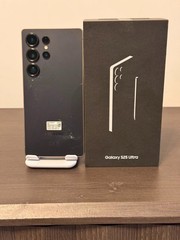 Samsung Galaxy S25 Ultra 256GB SM-S938B/DS – Unlocked – Cracked Back Glass