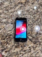 Apple iPhone 8 – Great Condition – (Unlocked, AT&T, T-Mobile, Verizon & More)