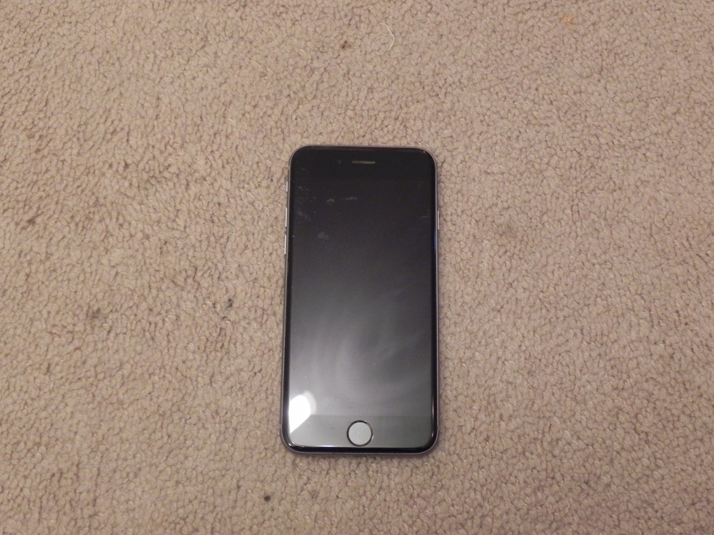Apple iPhone 6S 32GB Battery Health 85% Space Gray Unlocked Small Scratches