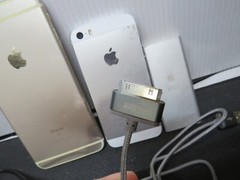 Apple iPhone iPod Lot Of 3 For Parts Only Please look at the pictures