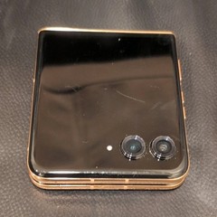Motorola Razr+ 2025 Flip Smartphone 256GB 12GB RAM Pink Black Gold 32MP 50MP