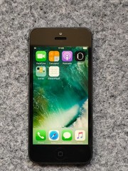 90%N ew Apple iPhone 5(not 5s) 16/32B UNlocked(any carrier) 3.5” Gift