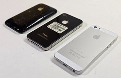 Lot of 3 Apple iPhone 3G A1241 16GB / A1349 16GB / A1533 (For Parts or Repair)