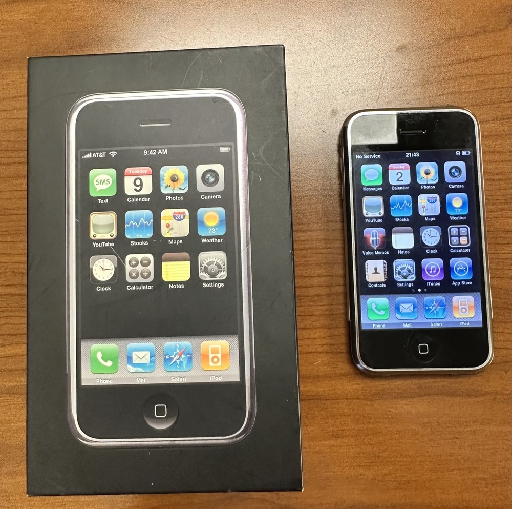 Apple iPhone 2G 8GB A1203 (2007) Matching Box IMEI Working Complete Set MA712LL/