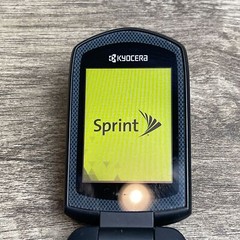 Kyocera Duraxtp E4281 2.6″ TFT LCD Bluetooth (Sprint) Cellular Flip Cell Phone