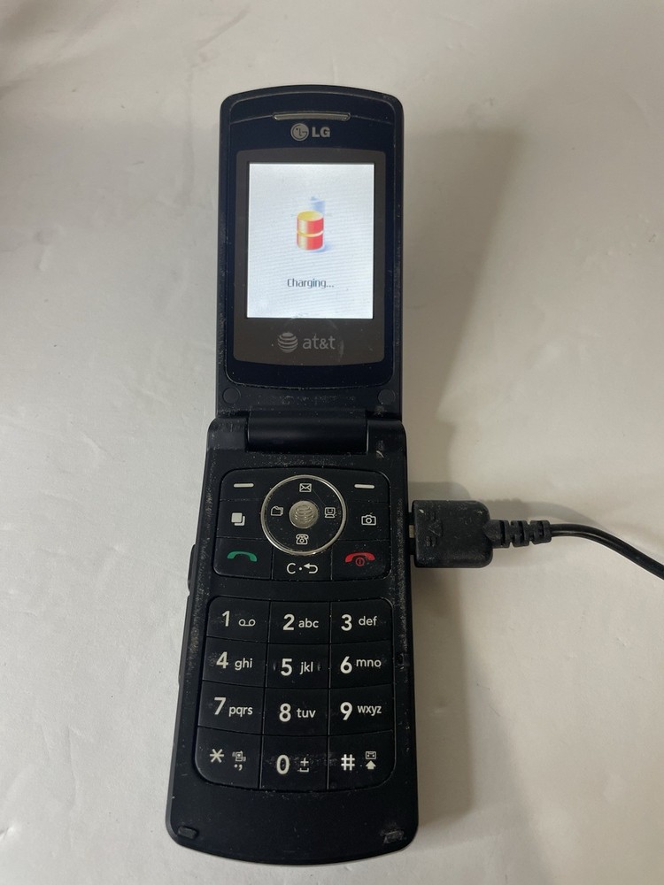 LG CU515 Black Flip Cellphone AT&T 3G Unlocked Great Working Condition