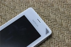 Nokia 515 Black White (Unlocked) 2.4 Inches 5MP Dual Sim Cellular Phone
