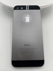 Apple iPhone 5s A1533 Silver Locked – IOS APPLE A7 Chip 4G LTE